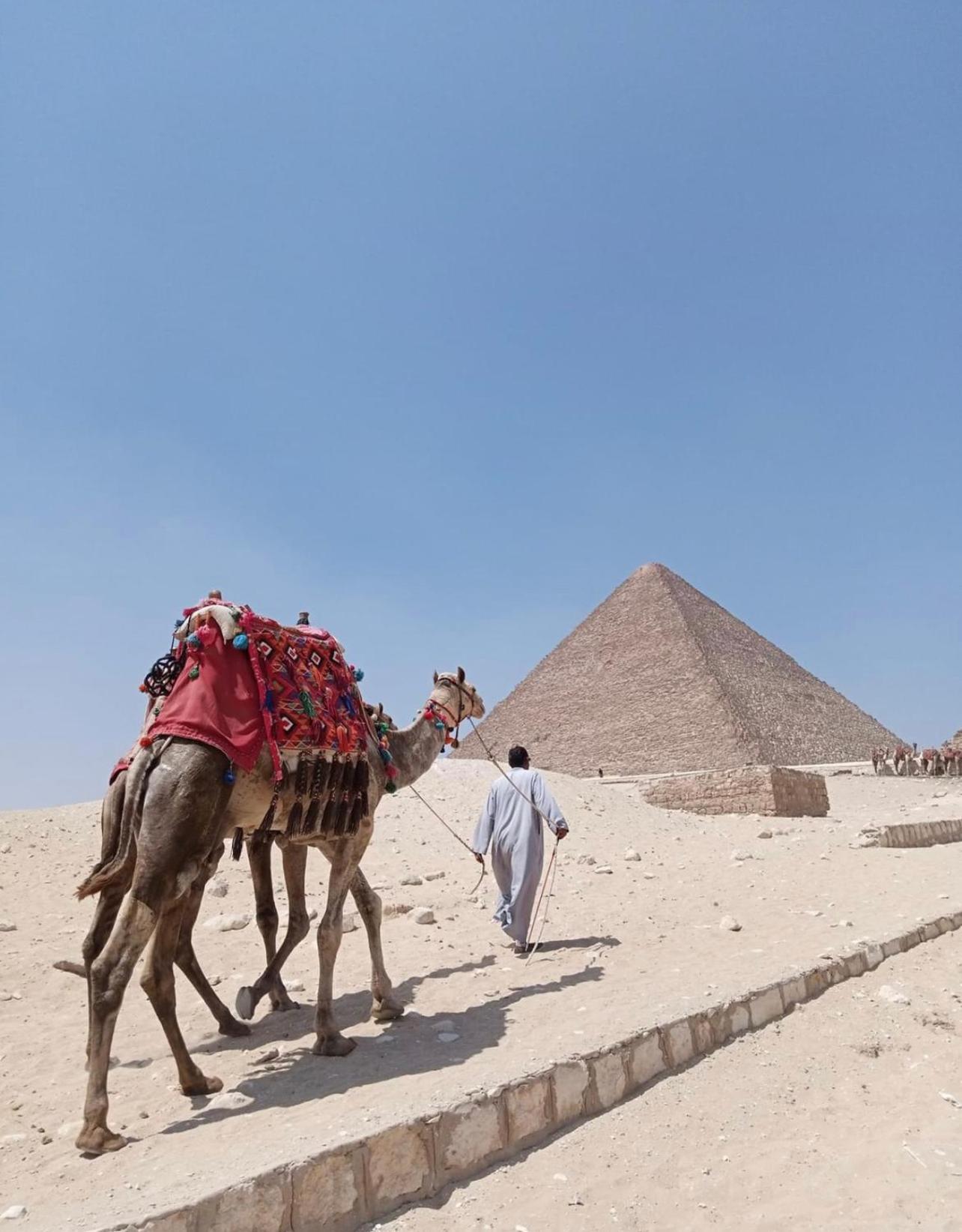 Momen Pyramids Inn Kafrat al Jabal Exterior photo